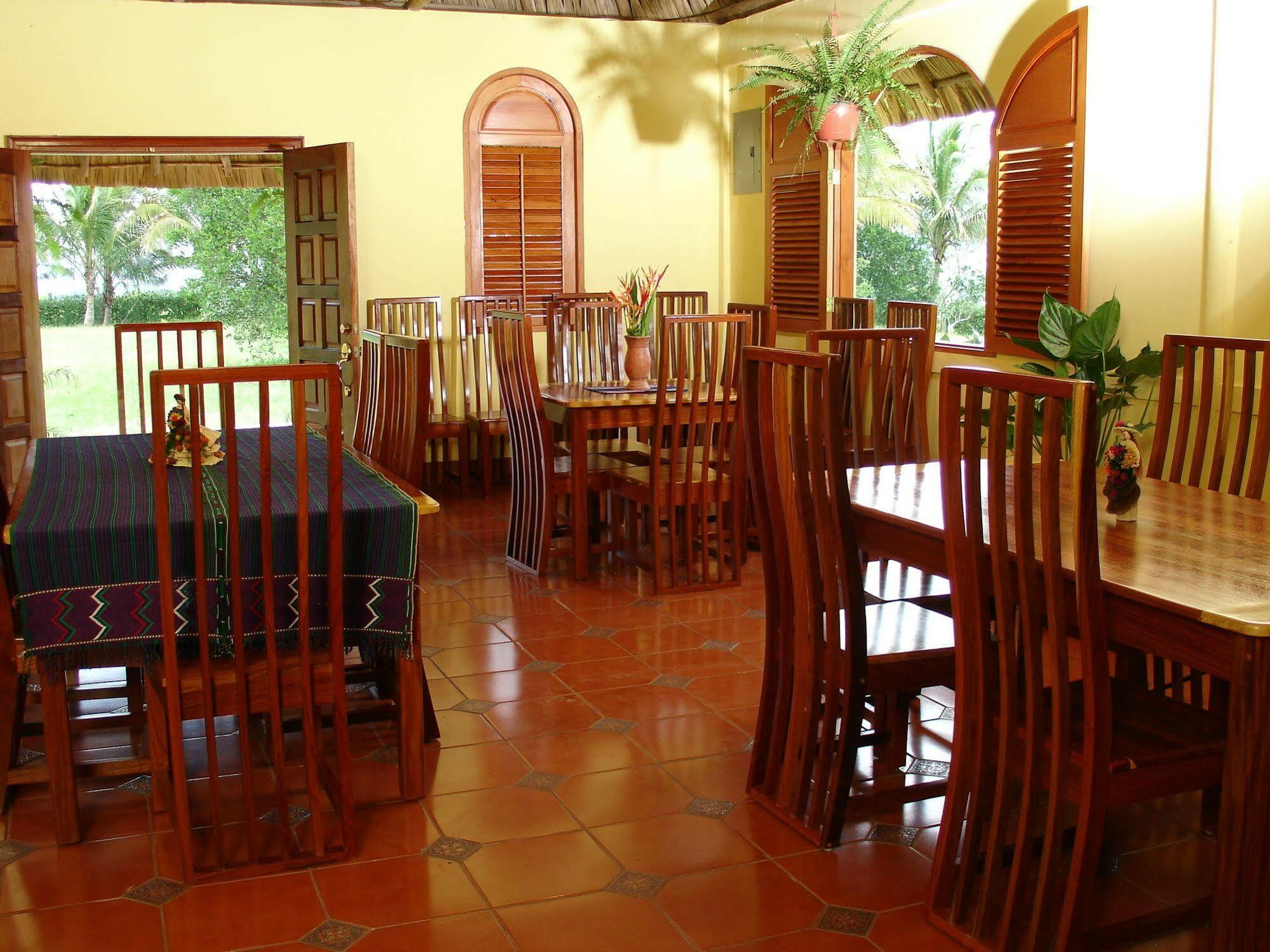 Casa Del Caballo Blanco Сан Игнасио Екстериор снимка